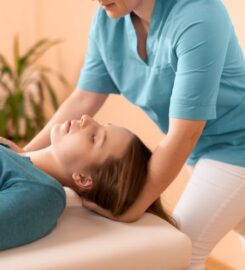 Fataneh Hooshdaran, D.C.- Chiropractic USA